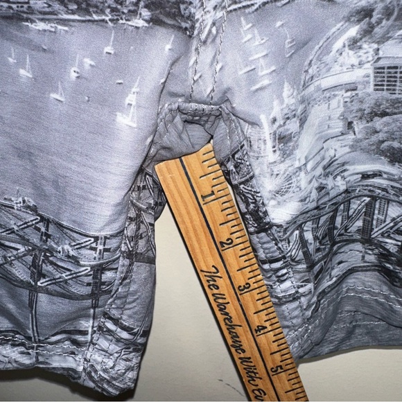 DUCHAMP Mens L Sydney Harbour Bridge Board Shorts City Scene Gray Vacation Beach - Picture 13 of 14